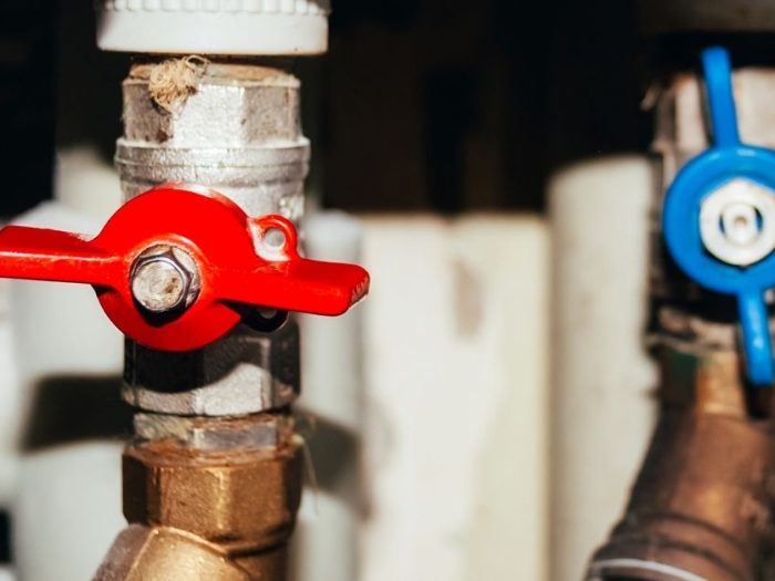 Water heater gas control valve